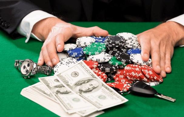 phspin apk platform hero banner showing sports and casino game categories